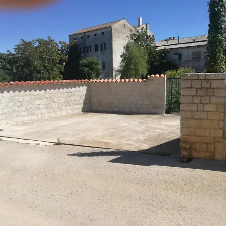 Appartameno Calnova Lägenhet *