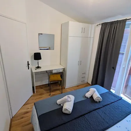 Appartameno Calnova Lägenhet *